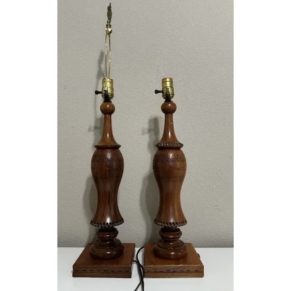 The Wood Whittler MCM Pair Lamps Hand Carved NOT TWINS 18tall Square Base Works